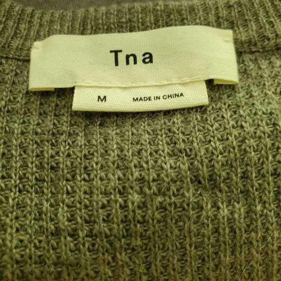 Aritzia TNA The Penny Sweater Waffle Knit Alpaca & Wool Sweater Sz M Taupe NEW - Picture 6 of 7